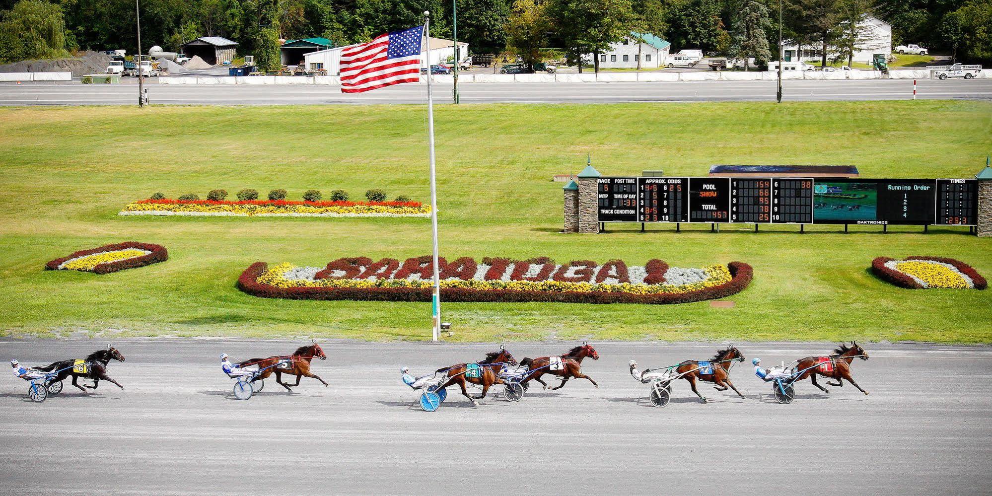 Saratoga Casino Hotel Saratoga Springs Eksteriør billede